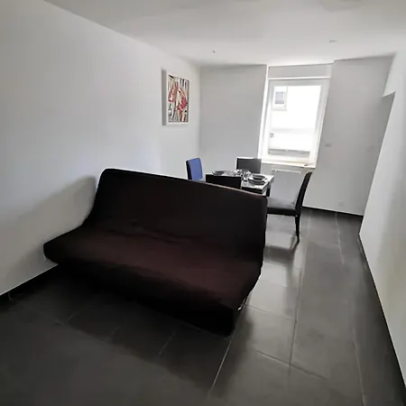 Διαμέρισμα Vip Centre Qg Βιέν